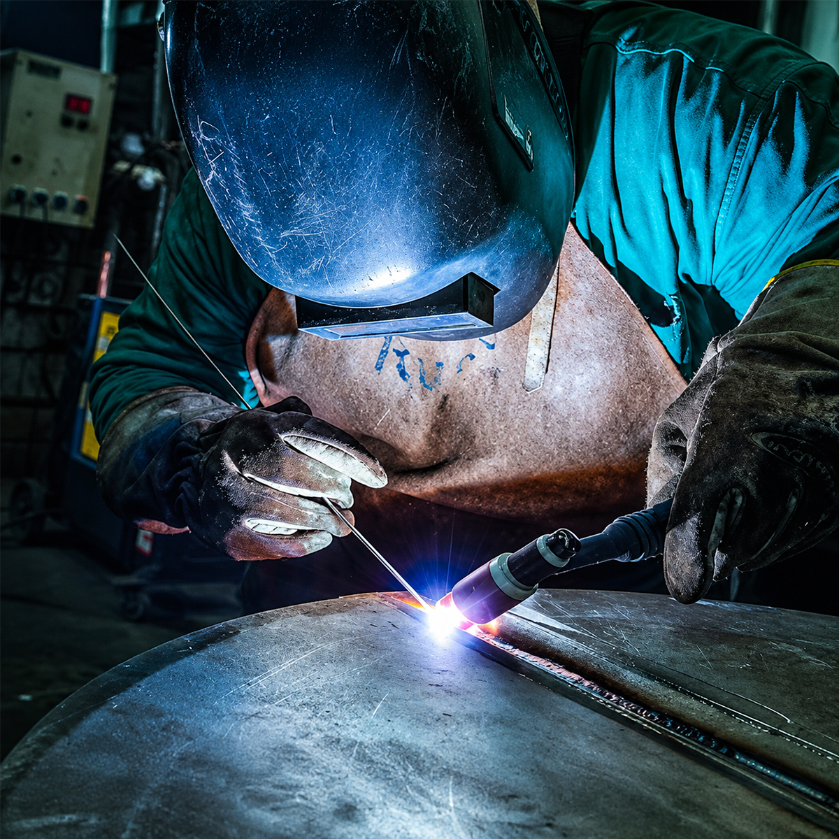 TIG welding equipment